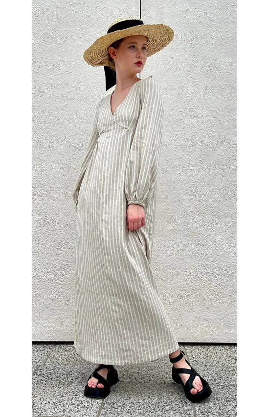 Платье I3I Fashion 105/1 бежевый в полоску с нитью люрекса