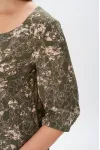Платье Your Size 2254/164 Цветочный принт на темно-оливковом