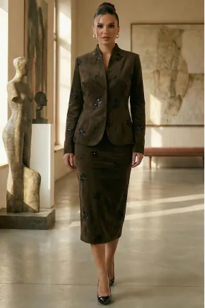 Костюм MisLana 1297 коричневый, расшитый черными пайетками