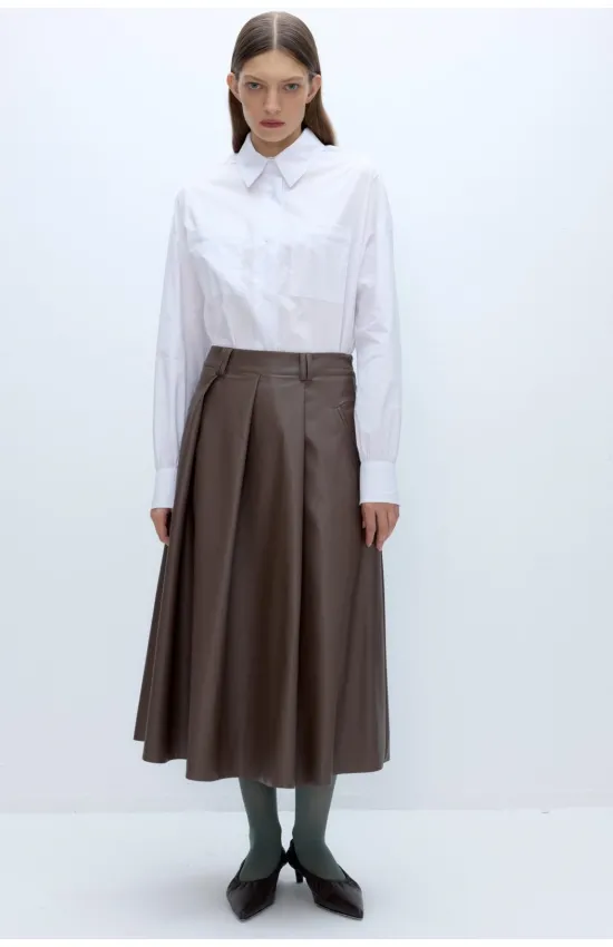 Костюм PiRS 5668 белый+ мокко Костюм PiRS 5668 белый+ мокко