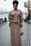 Костюм VITTORIA QUEEN 27443 бежевый, принт Костюм VITTORIA QUEEN 27443 бежевый, принт