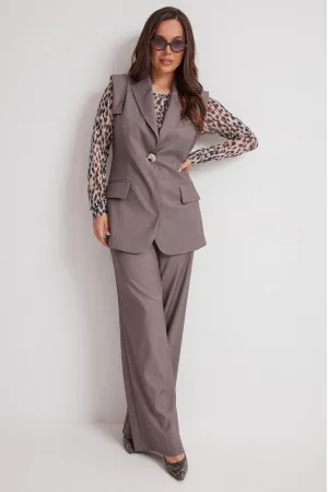 Костюм Магия Моды 2625 коричнево-серый