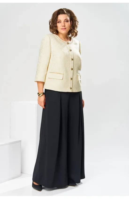 Костюм Romanovich 2-2848 молочно-чёрный