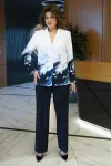 Костюм Alani 2405 черный/акварель на белом