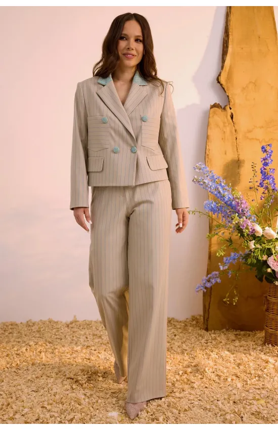 Костюм Магия Моды 2623 серо-бежевый в бирюзовую полоску