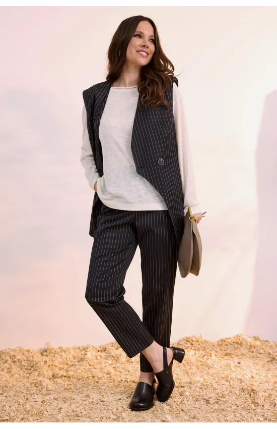 Костюм Магия Моды 2628 темно-синий в полоску+светлый беж